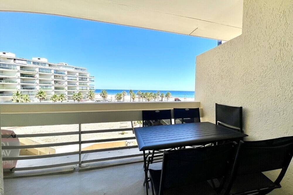 Photo of Patio Balcony in La Cote Radieuse