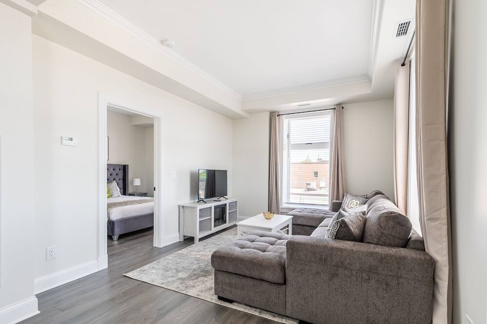 Photo of Livingroom in Smiths Falls