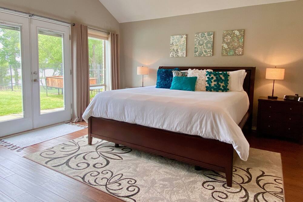 Photo of Bedroom in Little Elm