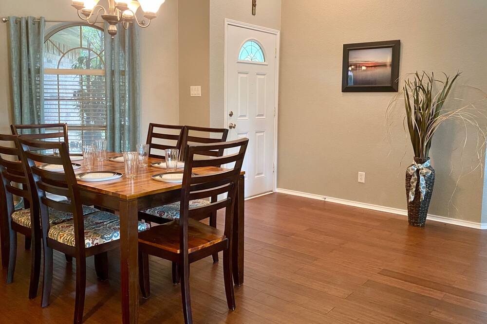 Photo of Kitchen in Little Elm