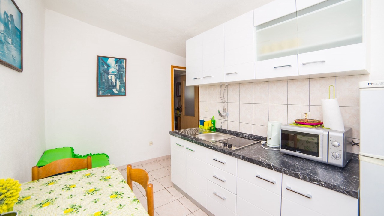 Photo of Kitchen in Bratus