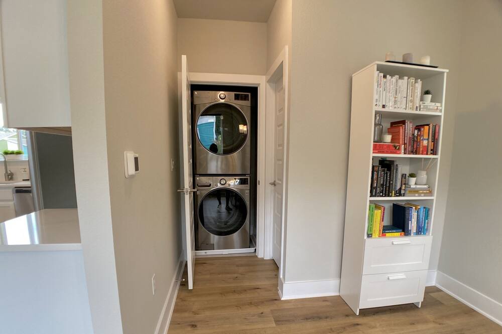 Photo of Bedroom in Parker Lane
