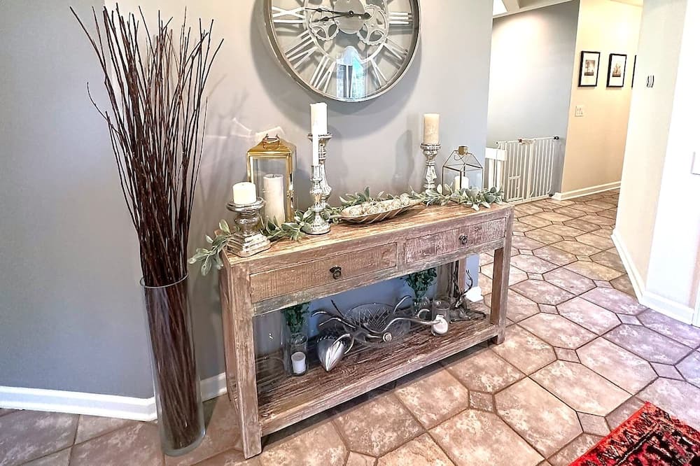 Photo of Others in Marion