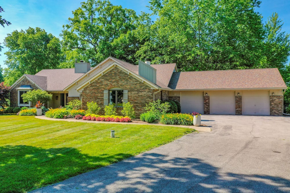 Photo of Outdoor in Marion