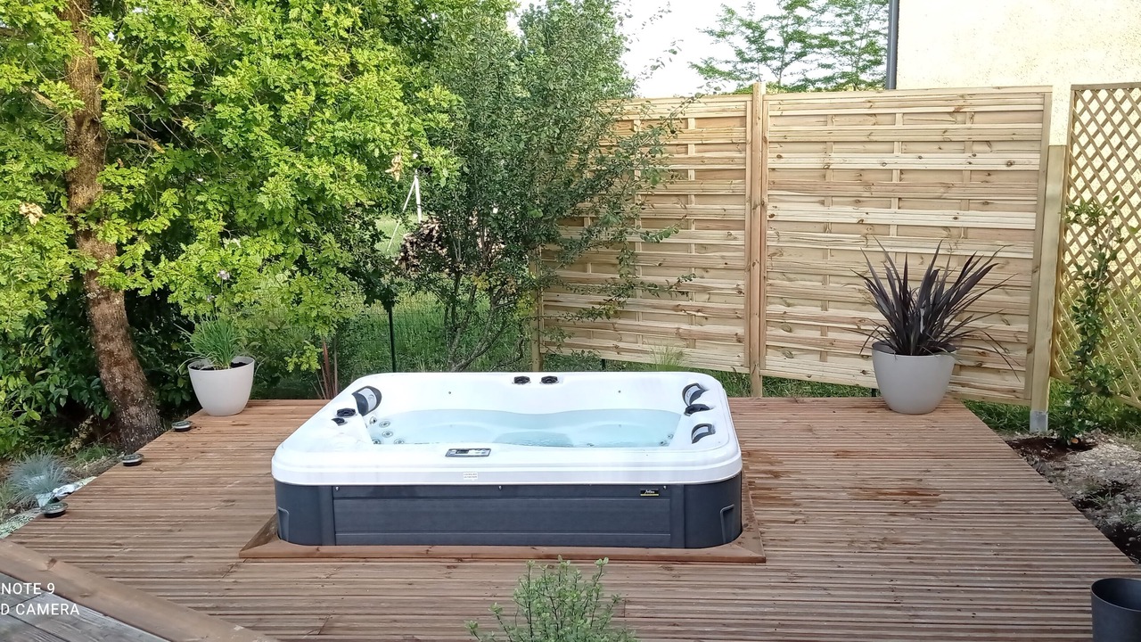 Photo of Outdoor in Castelnau-de-Montmiral