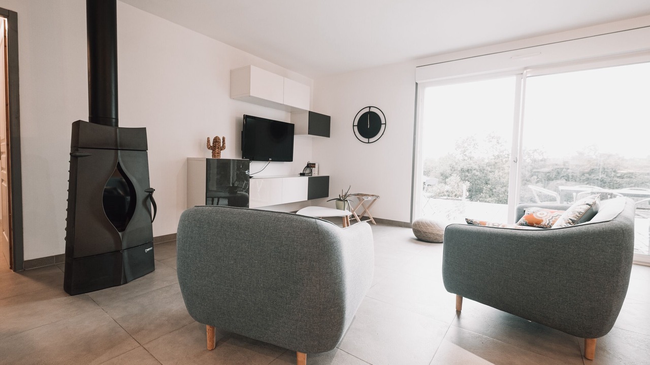 Photo of Livingroom in Castelnau-de-Montmiral