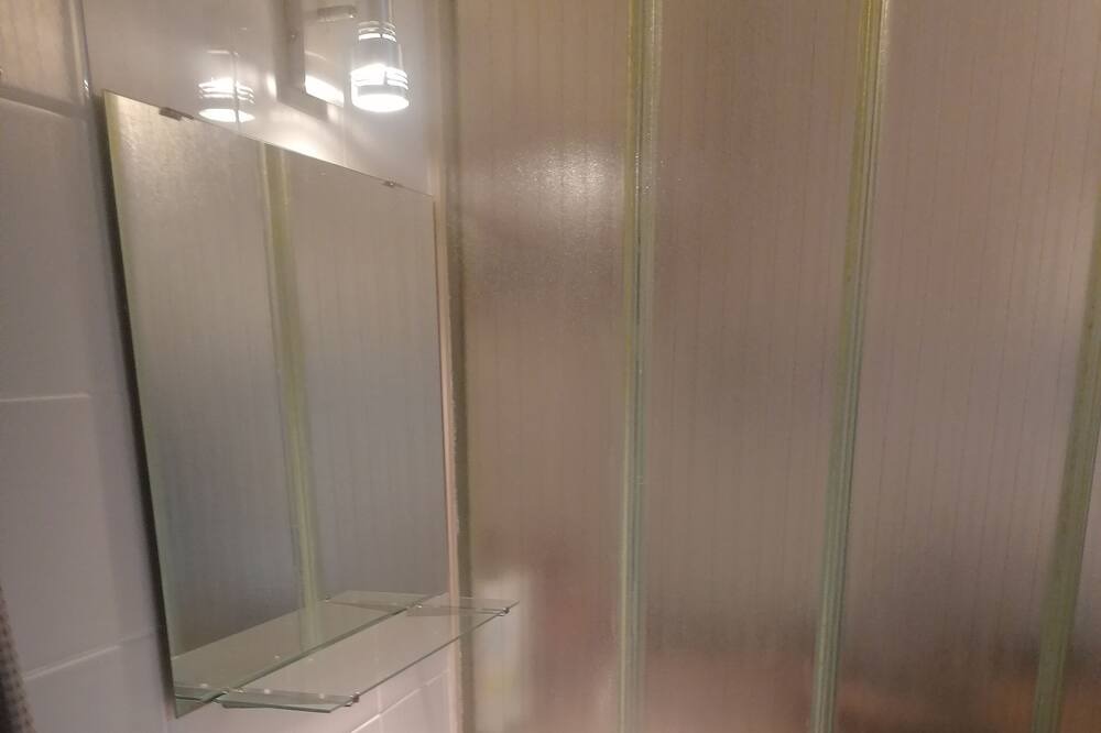 Photo of Bathroom in Chatillon-en-Vendelais