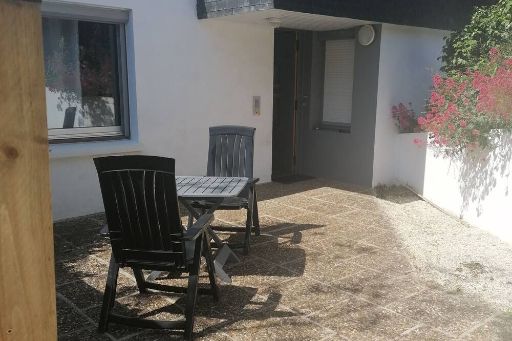 Photo of Patio Balcony in Chatillon-en-Vendelais