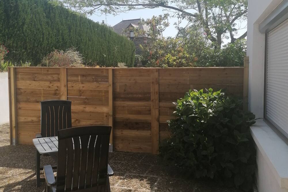 Photo of Patio Balcony in Chatillon-en-Vendelais