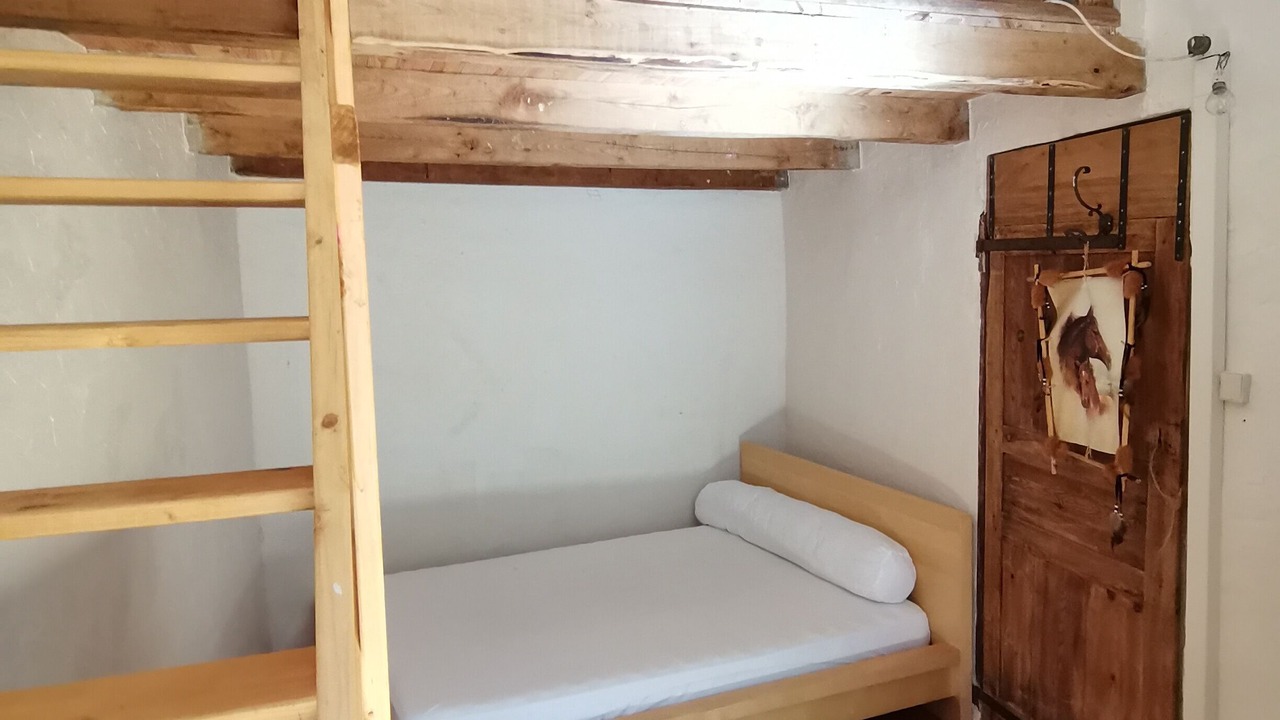 Photo of Others in Vissec