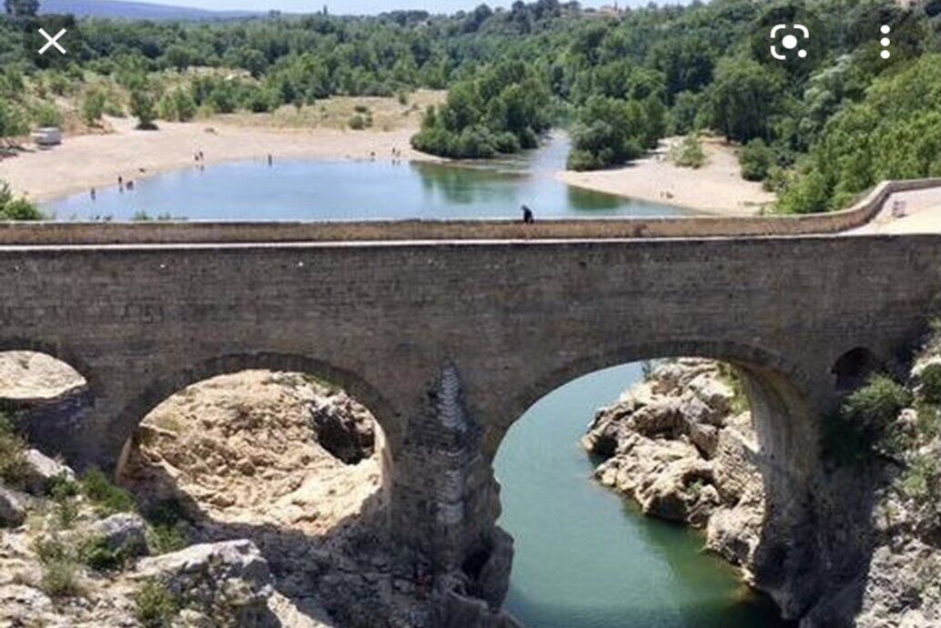 Photo of Others in Vissec