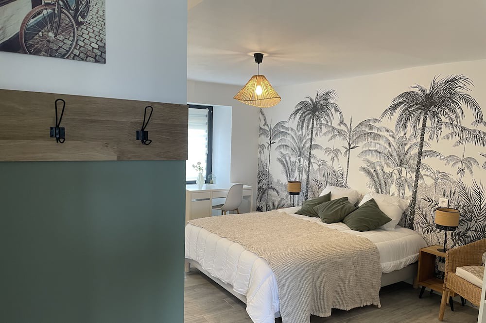 Photo of Bedroom in Lannion