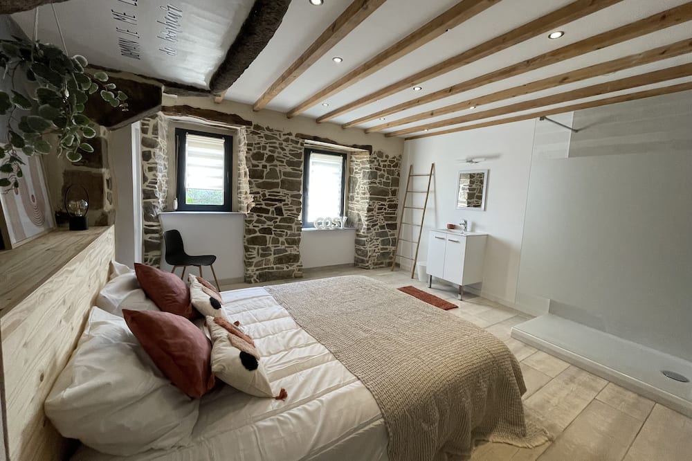 Photo of Bedroom in Lannion