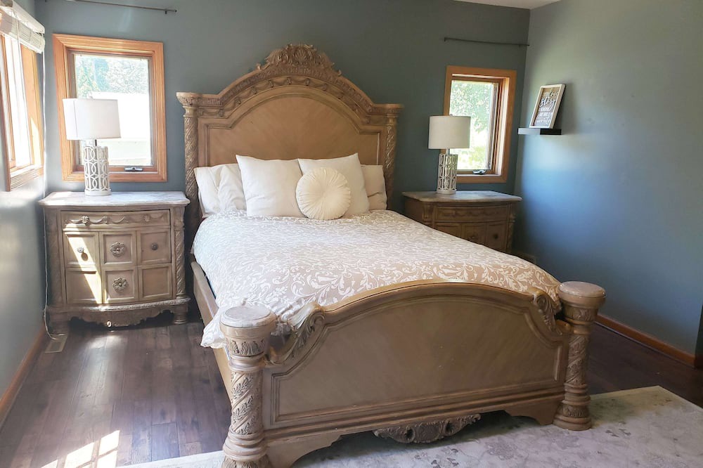 Photo of Bedroom in Roseville