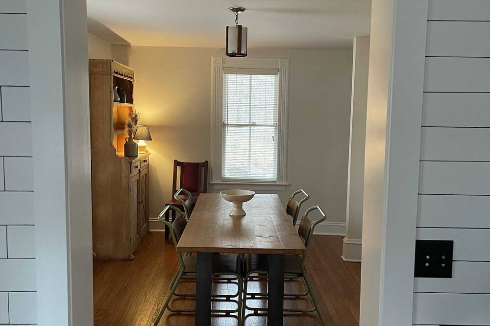 Photo of Bedroom in Palisades