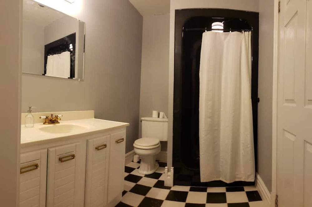 Photo of Bathroom in Centre Wellington