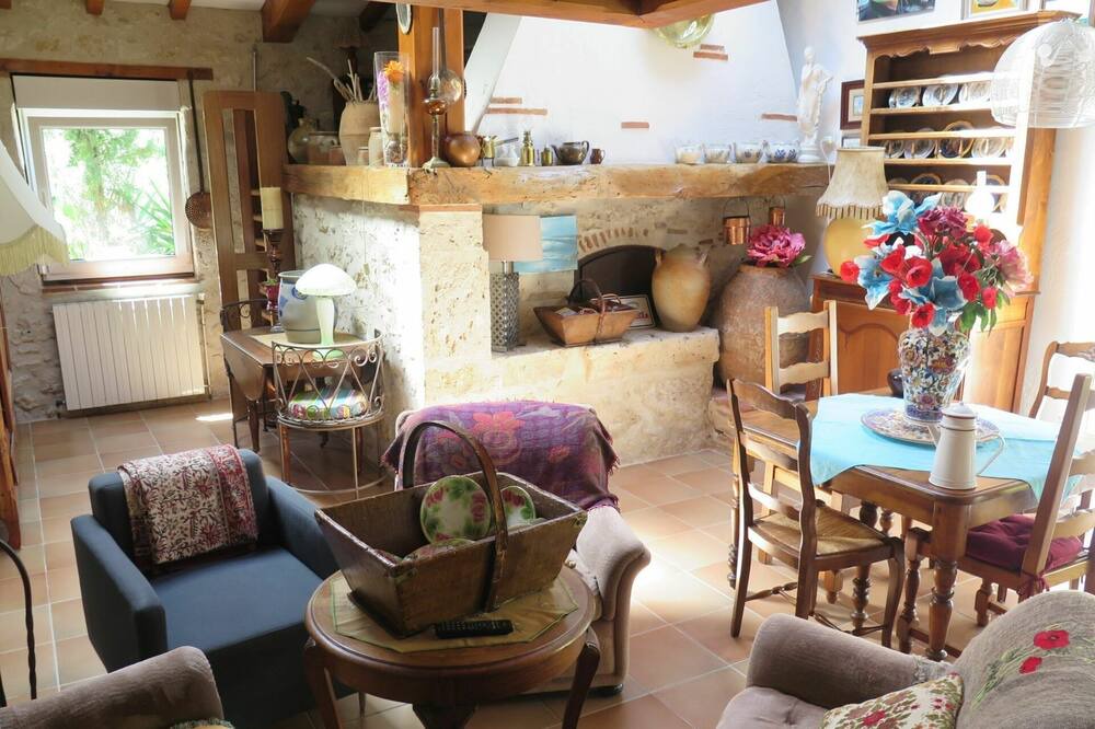 Photo of Bedroom in Sauvagnas