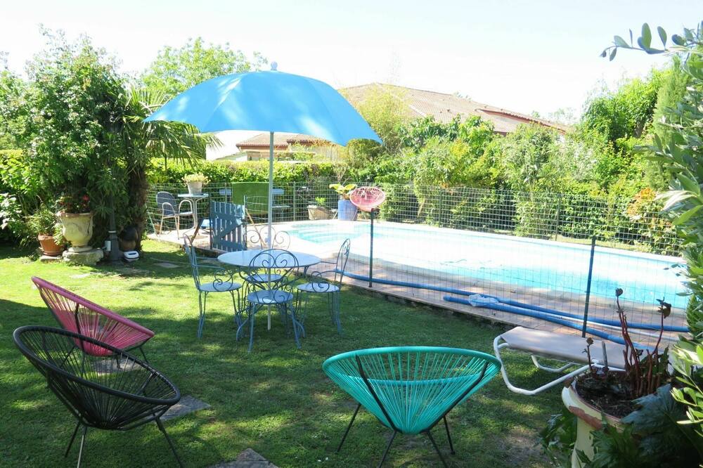Photo of Outdoor in Sauvagnas