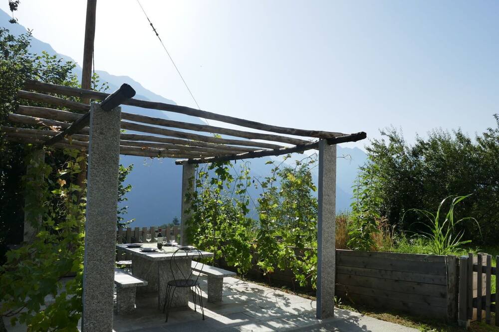 Photo of Outdoor in Acquarossa