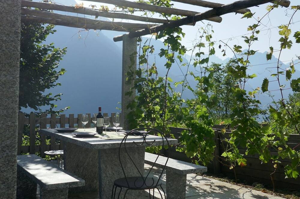 Photo of Outdoor in Acquarossa
