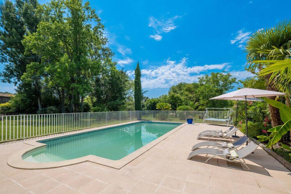 Photo of Outdoor in Birac-sur-Trec