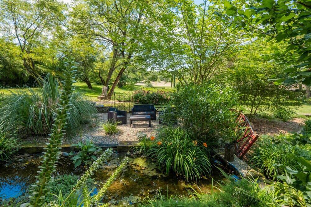 Photo of Outdoor in Birac-sur-Trec