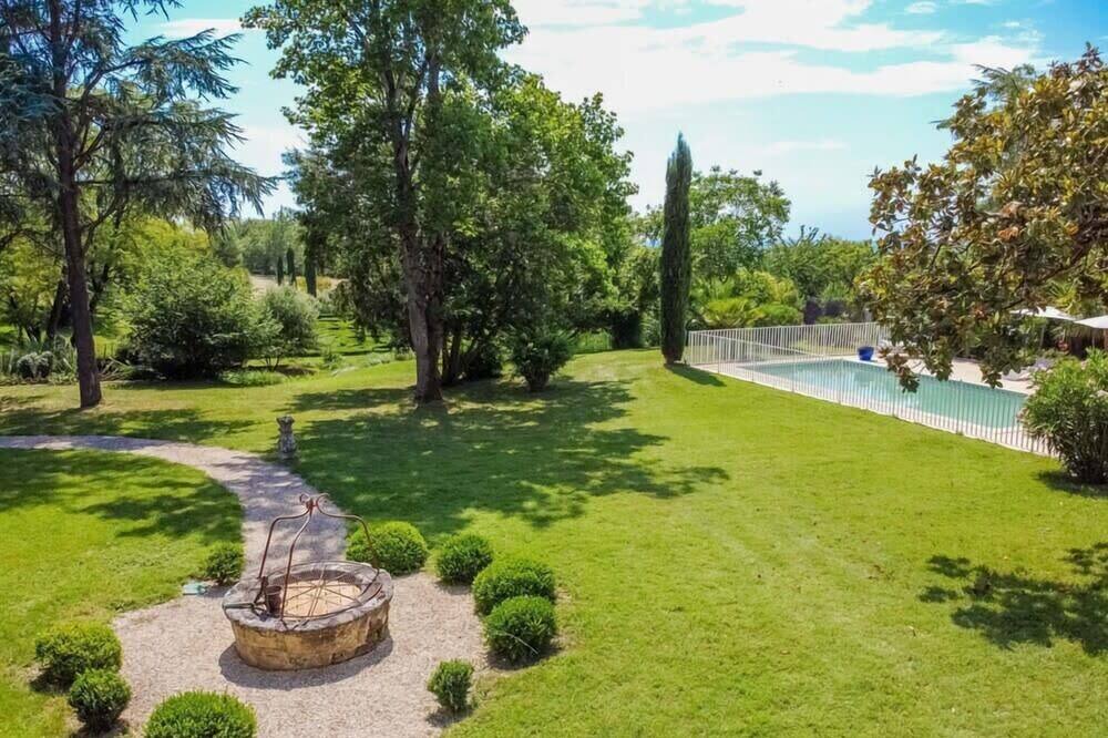 Photo of Outdoor in Birac-sur-Trec