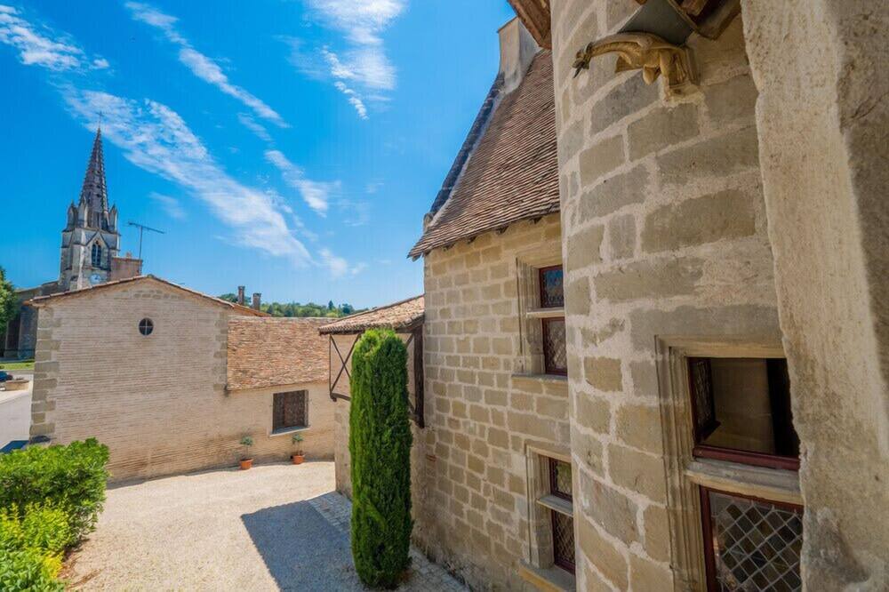 Photo of Outdoor in Birac-sur-Trec