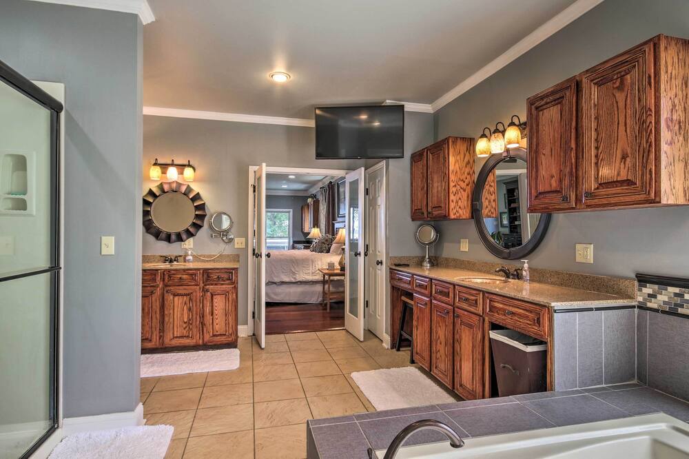 Photo of Bathroom in Gilbert
