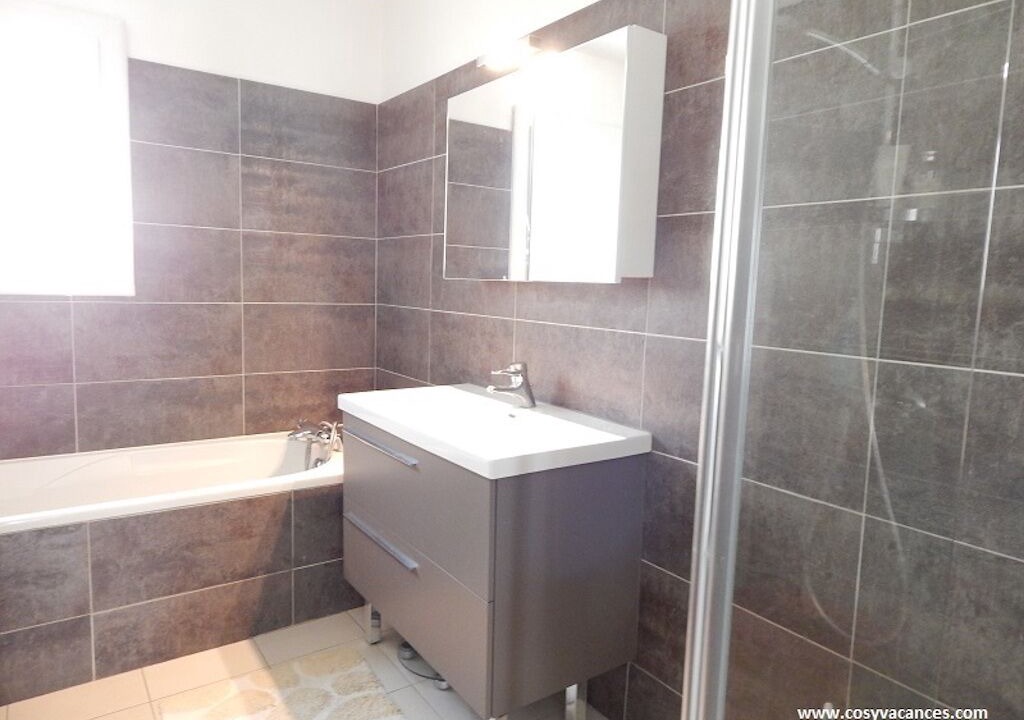 Photo of Bathroom in Castries