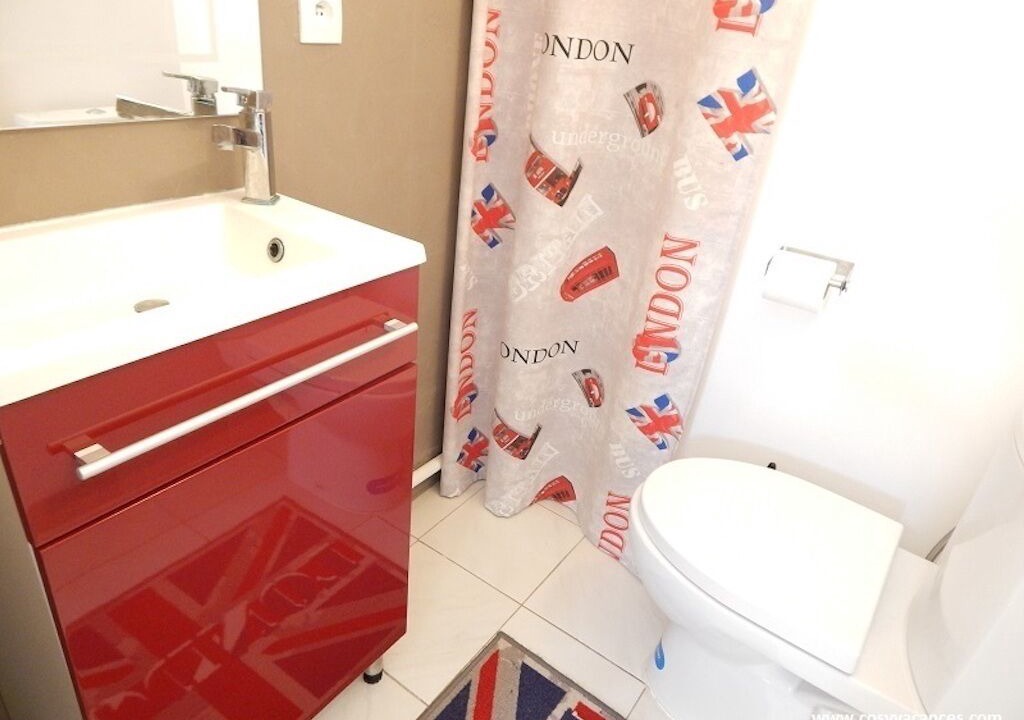 Photo of Bathroom in Castries