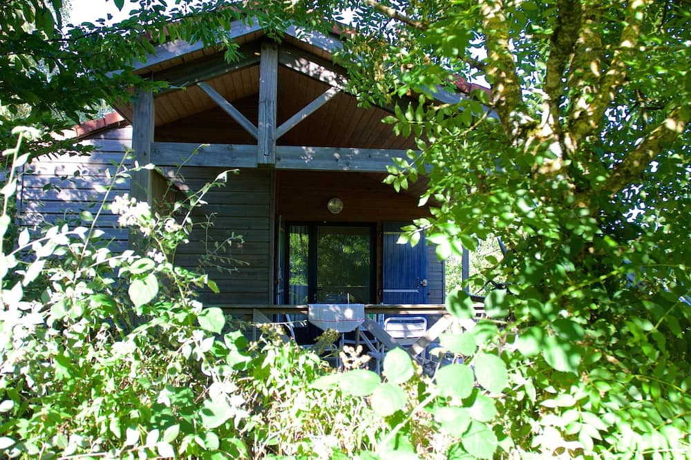 Photo of Bedroom in Saint-Aubin-le-Cloud