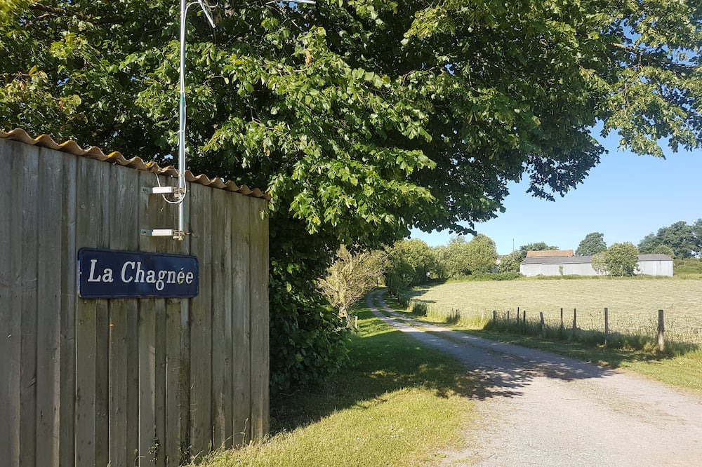 Photo of Others in Saint-Aubin-le-Cloud
