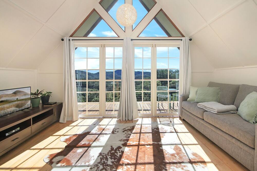 Photo of Livingroom in Upper Burringbar