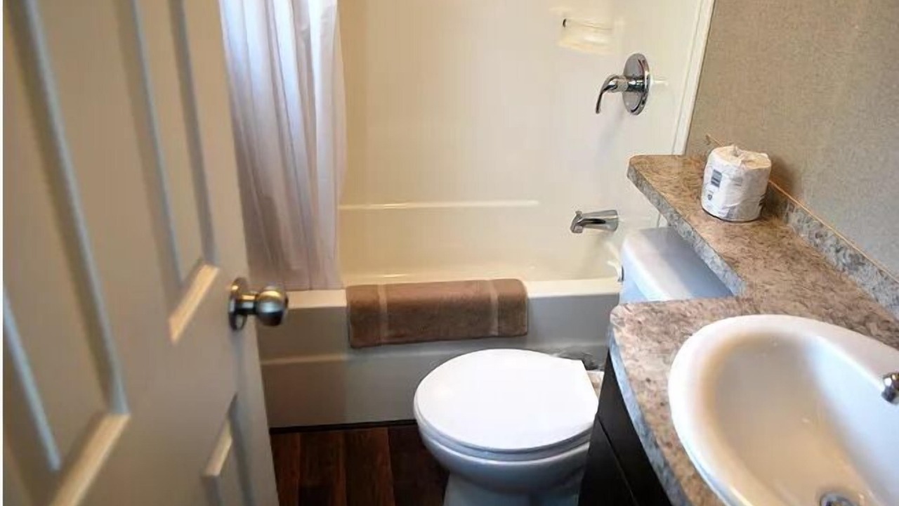 Photo of Bathroom in Roseneath