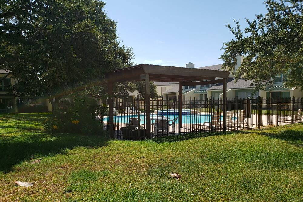 Photo of Outdoor in Sailhouse