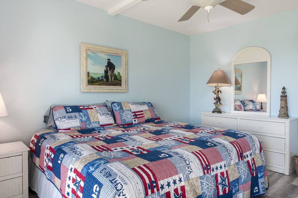 Photo of Bedroom in Sailhouse