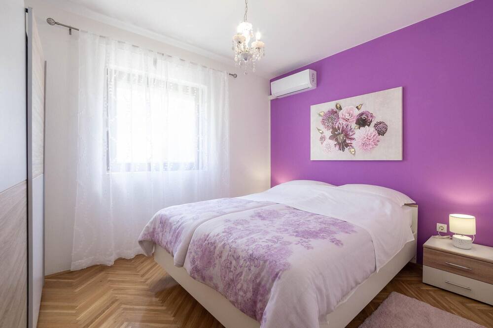 Photo of Bedroom in Srinjine