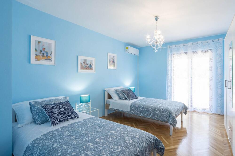 Photo of Bedroom in Srinjine