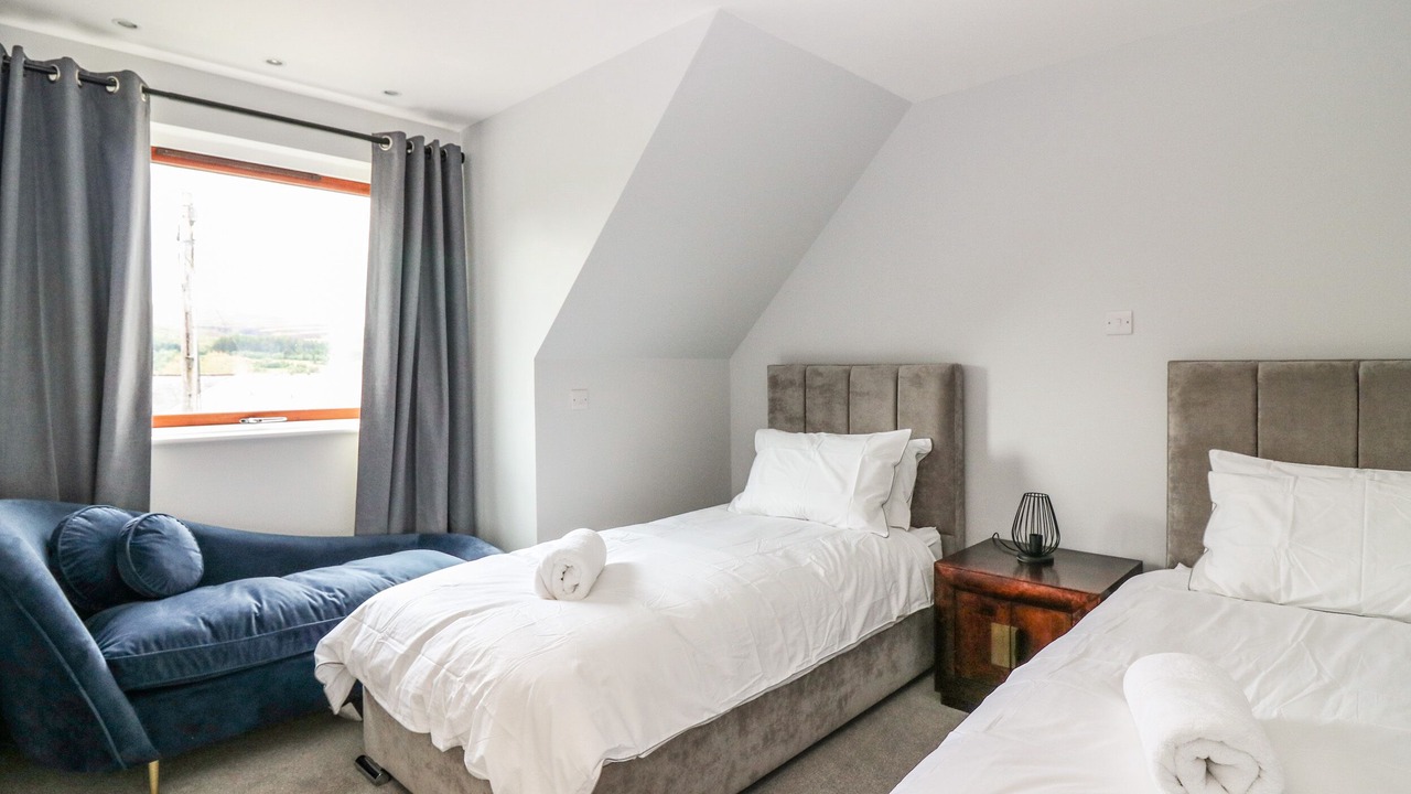 Photo of Others in Tomintoul