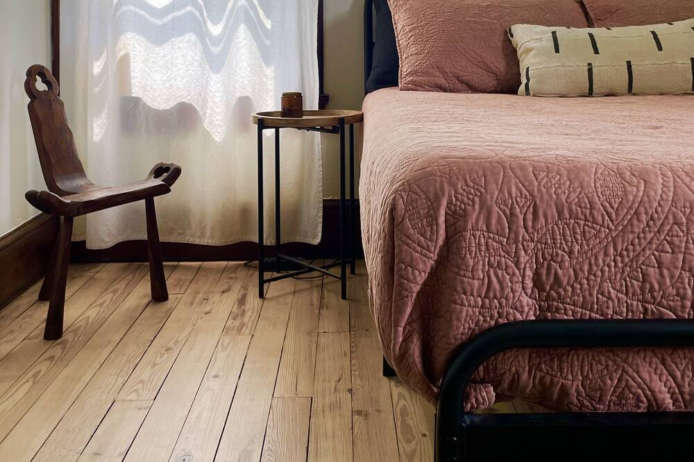 Photo of Bedroom in Kingston