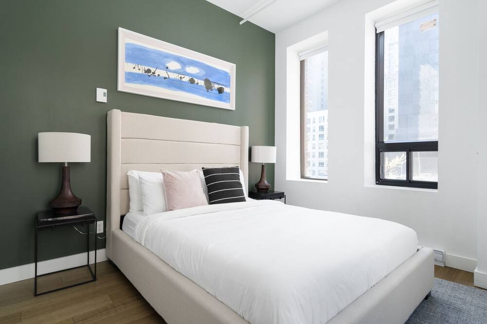Photo of Bedroom in International District