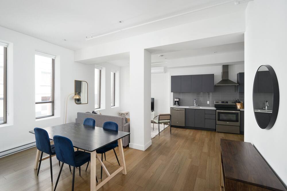 Photo of Kitchen in International District