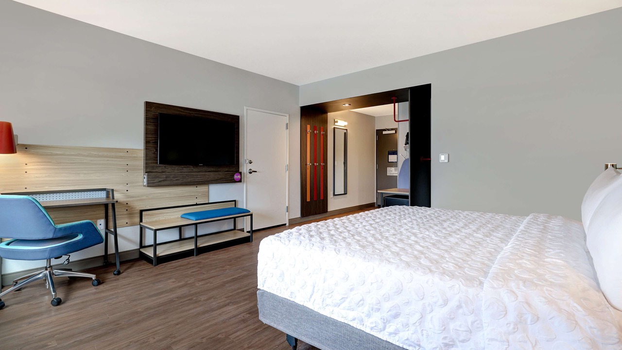 Photo of Bedroom in Lithia Springs