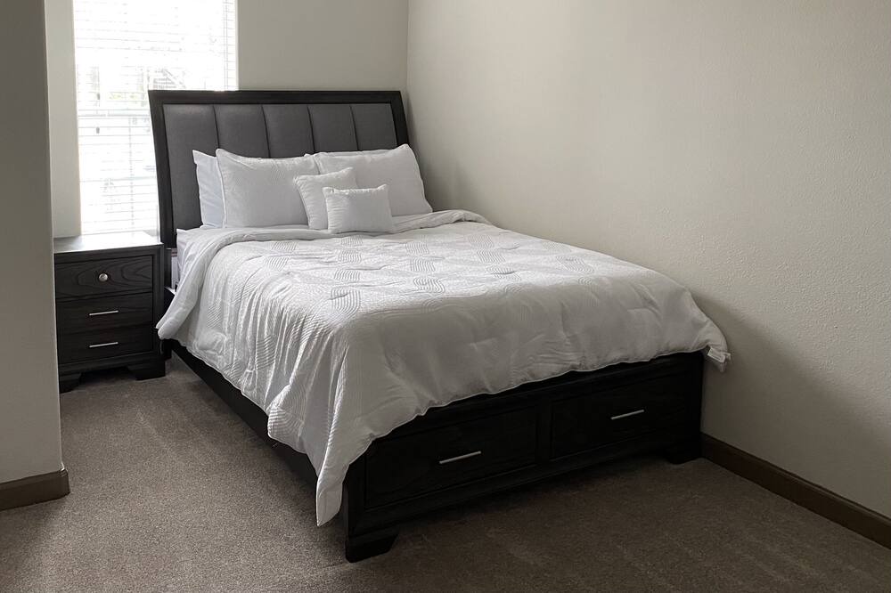 Photo of Bedroom in South Main