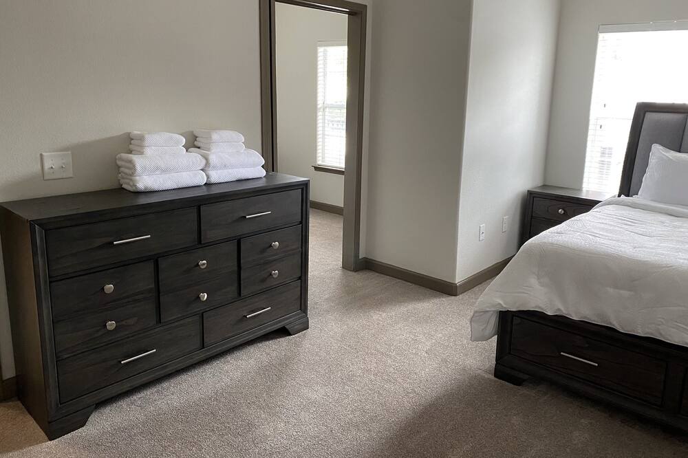 Photo of Bedroom in South Main