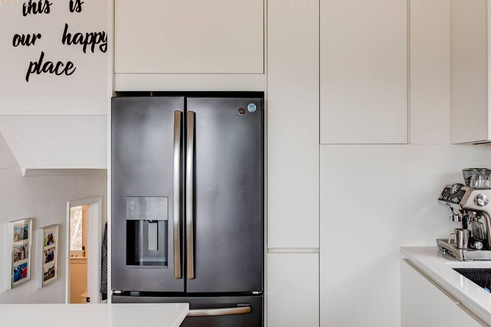 Photo of Kitchen in Baiting Hollow