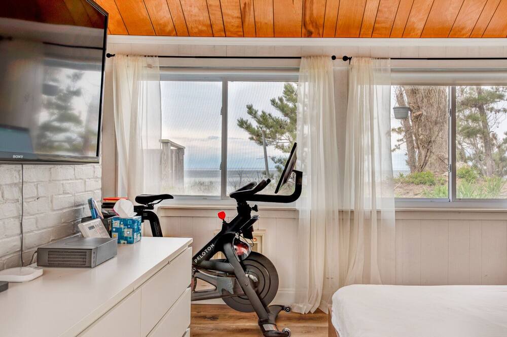 Photo of Bedroom in Baiting Hollow