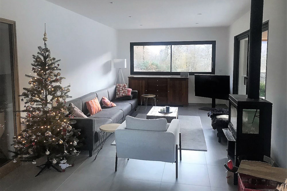 Photo of Livingroom in Cazaux-Frechet