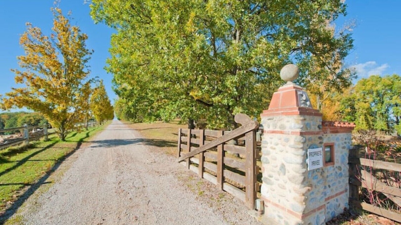 Photo of Outdoor in Saint-Victor-Rouzaud